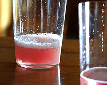 Homemade Wine That Is Fizzy