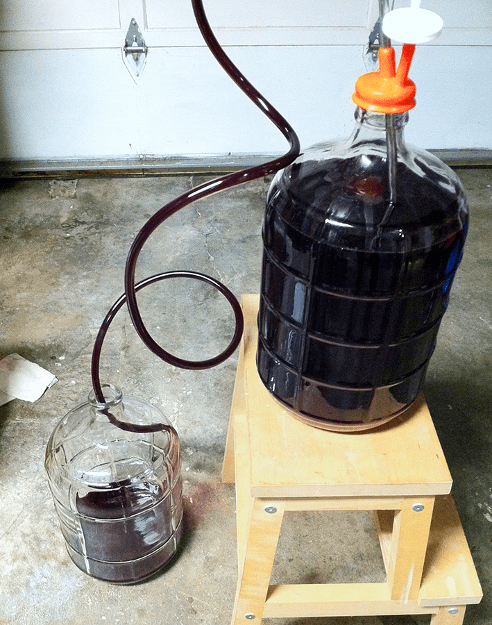 Showing When To Move Wine To Secondary Fermenter